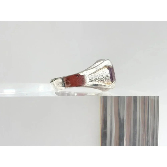 Amethyst Oval Cut Vintage Gemstone Sterling Silver Textured Ring - sz 8 - Picture 5 of 10